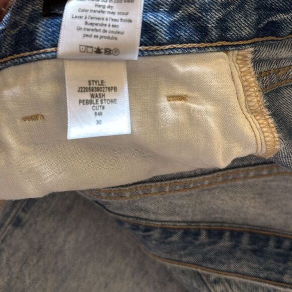 VERONICA BEARD CARLY KICK-FLARE JEAN IN PEBBLE STONE size 30 - Picture 17 of 17